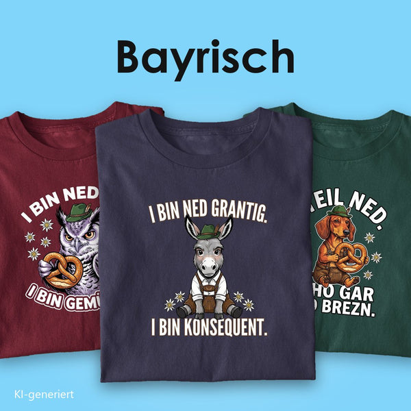 Bayrische T-Shirts: drei T-Shirts mit Spruch, vorn der Esel mit Trachtenhut „I bin ned grantig, i bin konsequent“ auf Navy