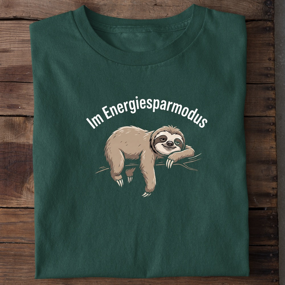 Unisex Bio-T-Shirt von Beyond Humor mit dem Spruch 'Im Energiesparmodus'
