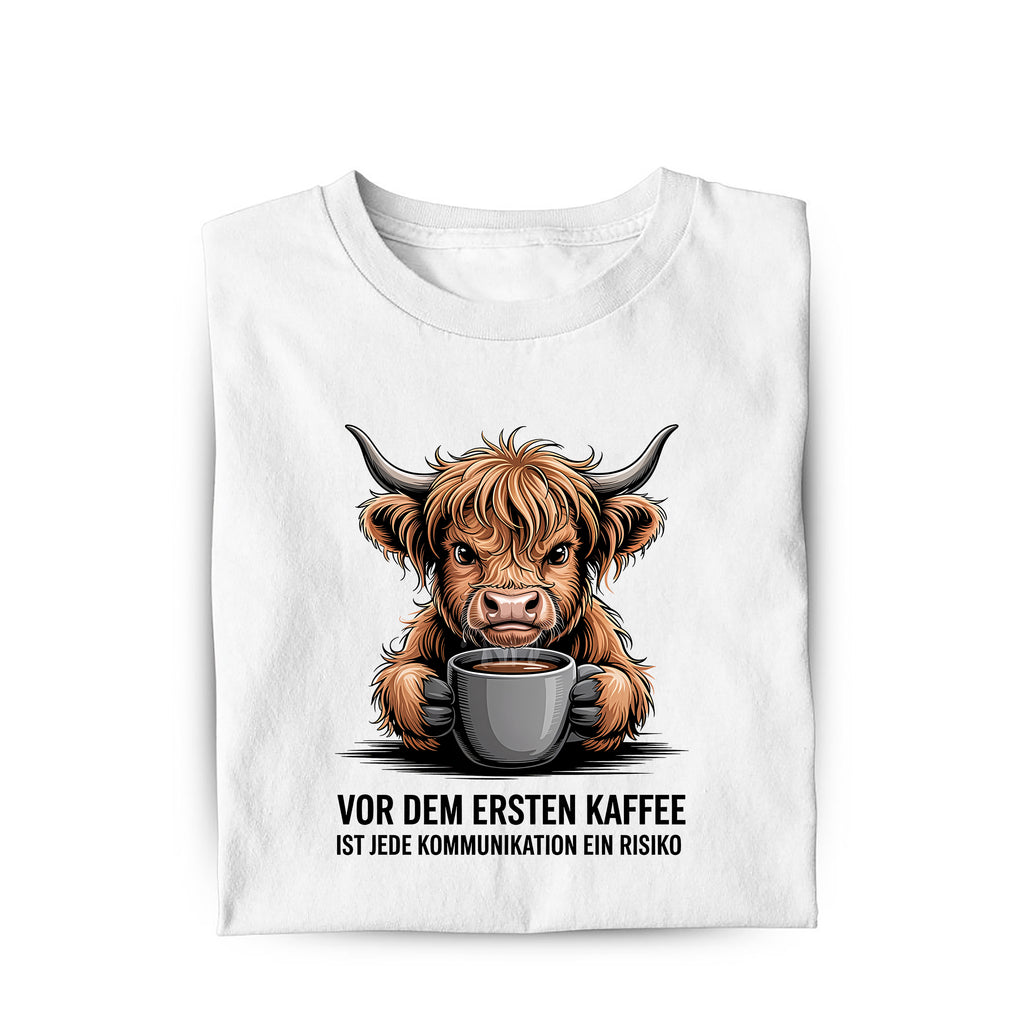 Lustiges Bio T-Shirt mit Spruch Erster Kaffe, Vorderansicht