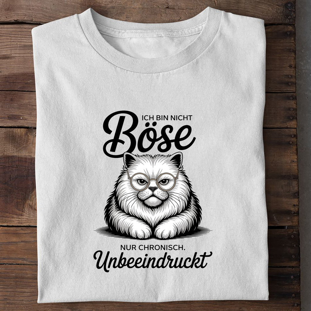 T-Shirt Unbeeindruckt Katze, getragen