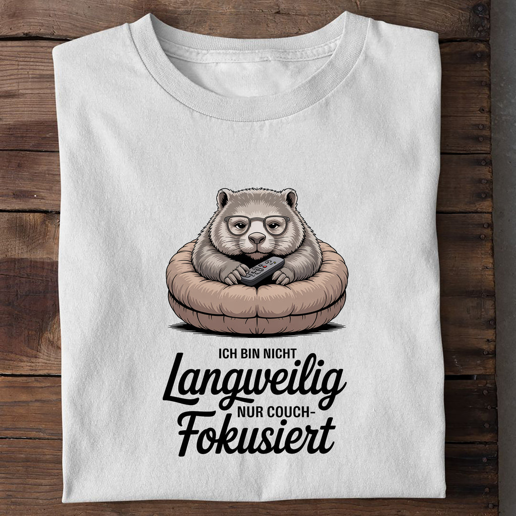 T-Shirt Couch - fokussiert, getragen