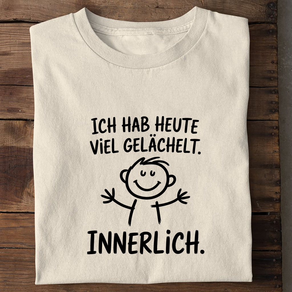 T-Shirt innerlich gelächelt, Seitenansicht