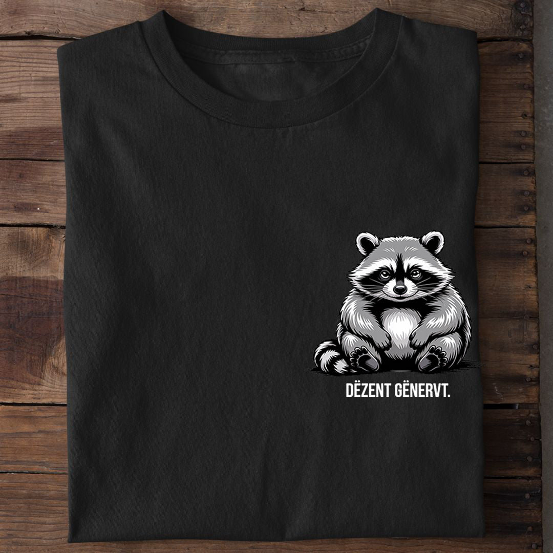 T-Shirt Dezent Genervt Waschbär, Detailansicht