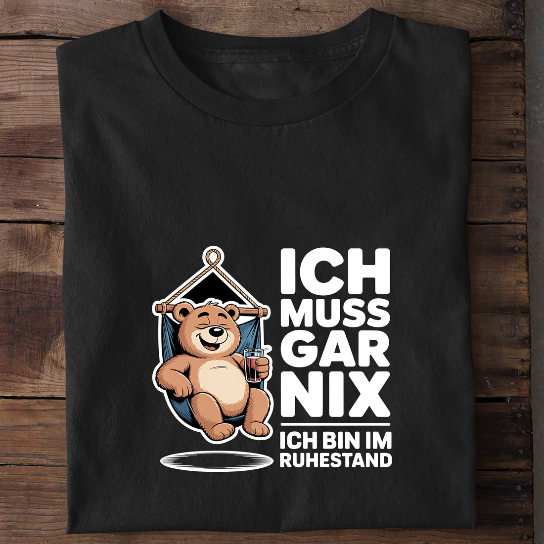 T-Shirt Ich muss gar nix, getragen