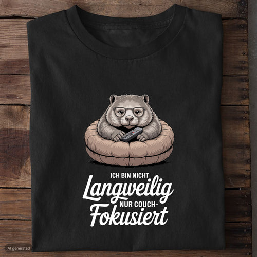 T-Shirt Couch - fokussiert, Motivansicht