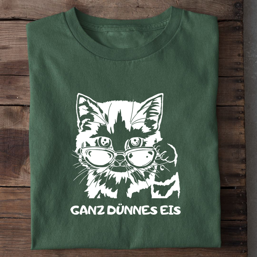 Dünnes Eis Katze T-Shirt