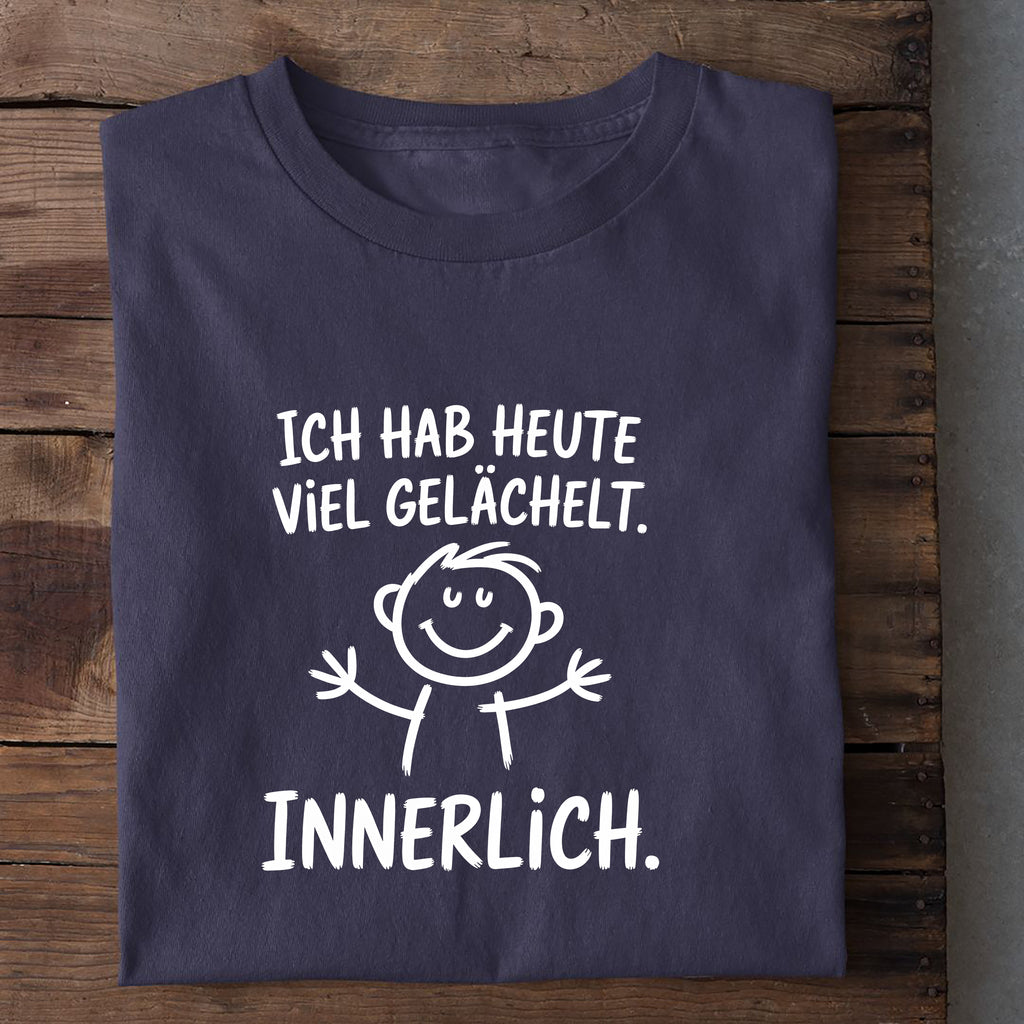 T-Shirt innerlich gelächelt, weitere Ansicht