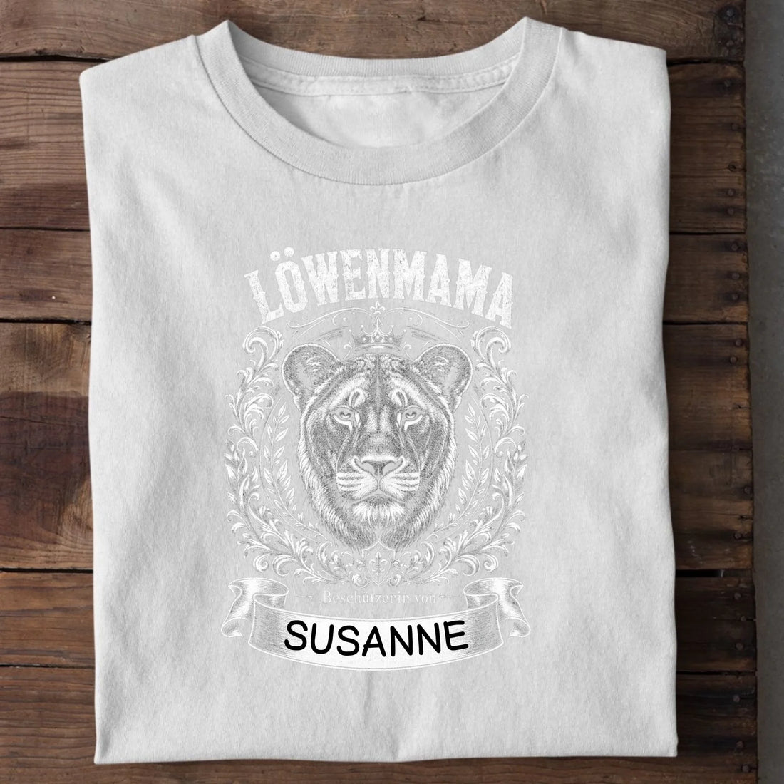 Personalisierbares T-Shirt mit Motiv 'Löwenmama', Ansicht 6