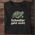 Unisex Bio-T-Shirt von Beyond Humor mit dem Spruch 'Schneller geht nicht'