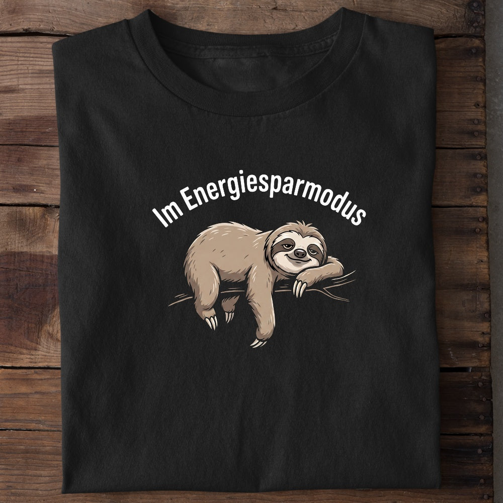 Unisex Bio-T-Shirt von Beyond Humor mit dem Spruch 'Im Energiesparmodus'