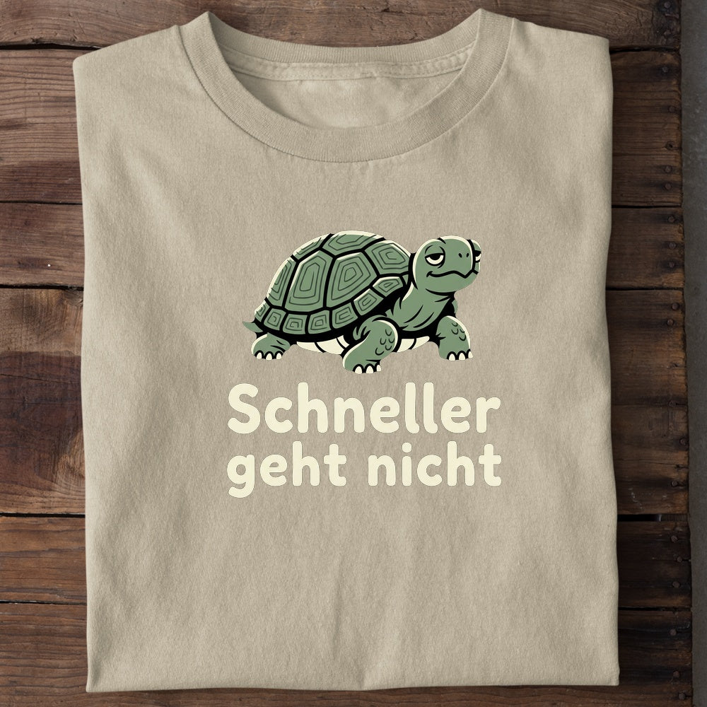 Unisex Bio-T-Shirt von Beyond Humor mit dem Spruch 'Schneller geht nicht'